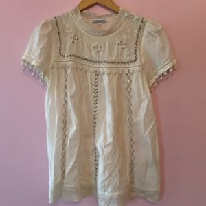 Leifnotes embroidered top